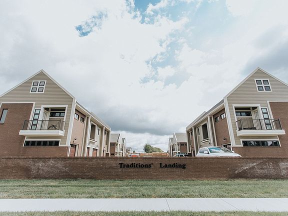 3rd image of 171 Hunt Village Ln #522