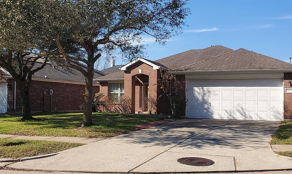 1st image of 21506 Elm Hurst Ln