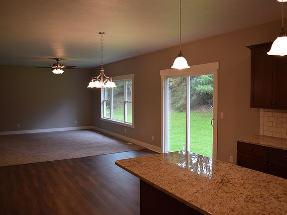 5th image of 13315 Forest River Dr SE