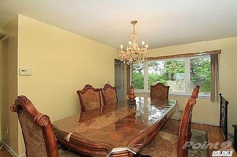 3rd image of 286 Birchwood Park Dr