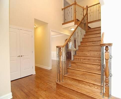 2nd image of 1N410 Chapel Hill Ct
