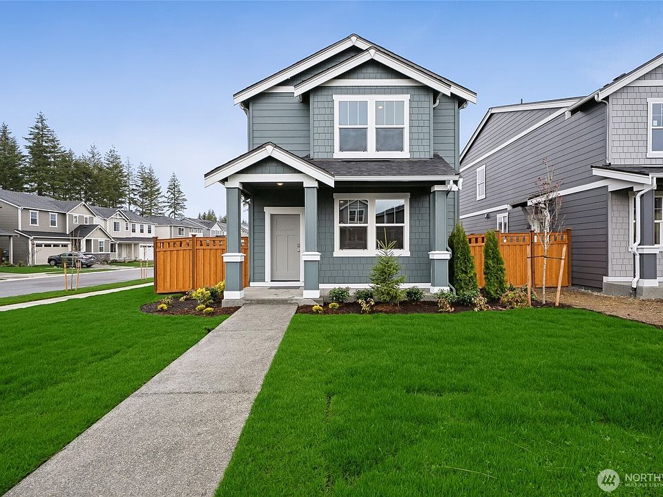 1st image of 14822 203rd Avenue E #686