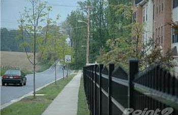 185652_Road_Leading_To