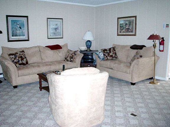 3rd image of 301 Mariah Cir #18