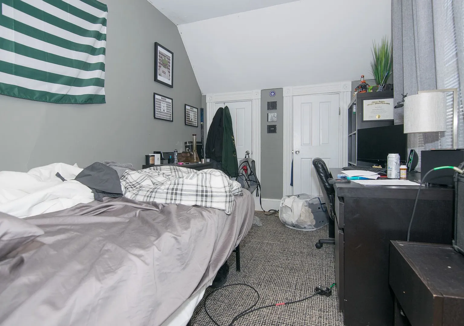 No Fee - Allston 4 Bed/2 Bath - Dishwasher, Laundry On Site, Parking For Rent — Photo 4