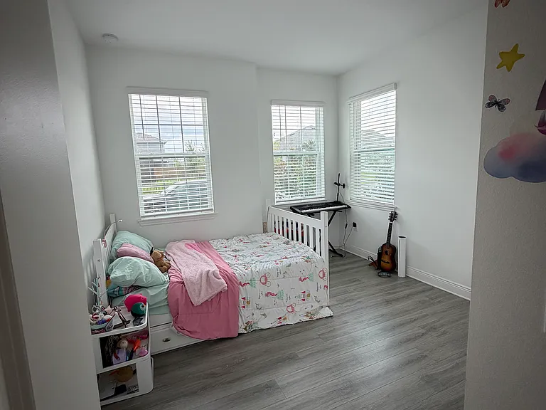 14845 Milfoil Ave — Photo 18