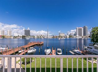 400 Golden Isles Dr APT 18, Hallandale Beach, FL 33009
