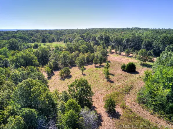 7 Ferguson Rd, Haskell, OK 74436