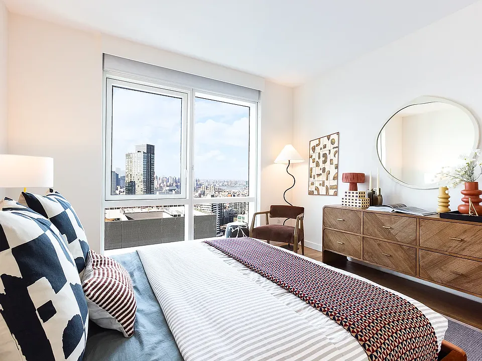 26-38 Jackson Ave #24D