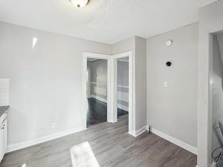 12650 Griggs St — Photo 23