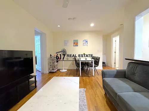 62 Egmont St Photo 1