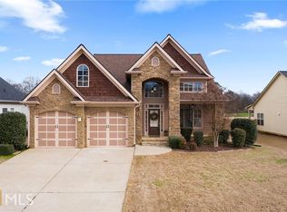 15 Gilreath Trl, Cartersville, GA 30121