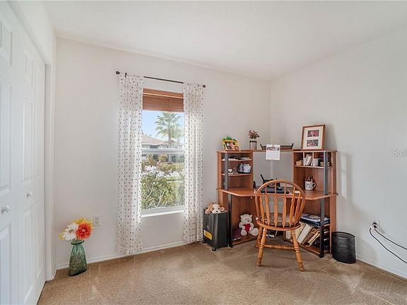 5th image of 249 Thornberry Branch Ln