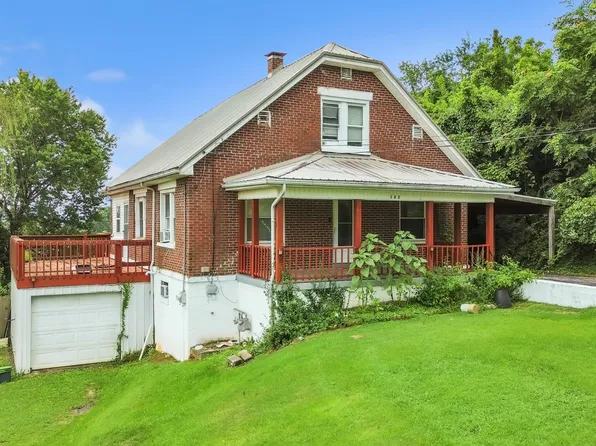 102 Harvey Ave, Somerset, KY 42501