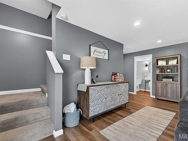 7146 Welsh Dr — Photo 14