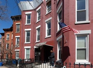 221 27th St #2L, Brooklyn, NY 11232