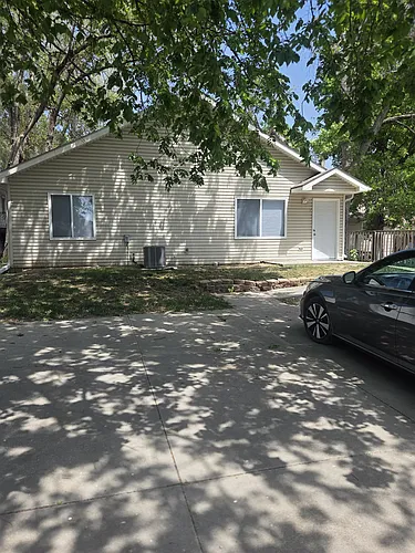 4117 Saint Paul Ave #2 Photo 1