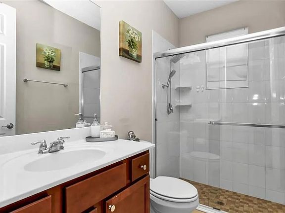 2nd image of 1795 Piedmont Pl