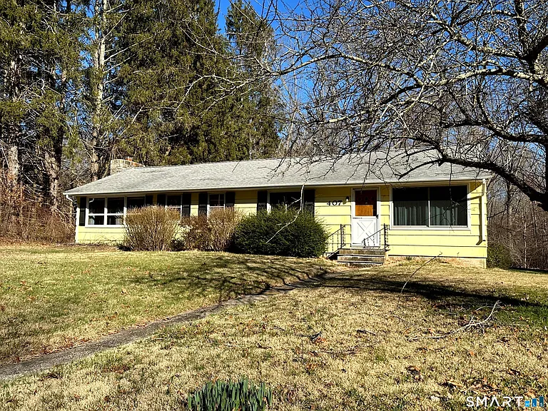 407 Route 2 — Photo 2