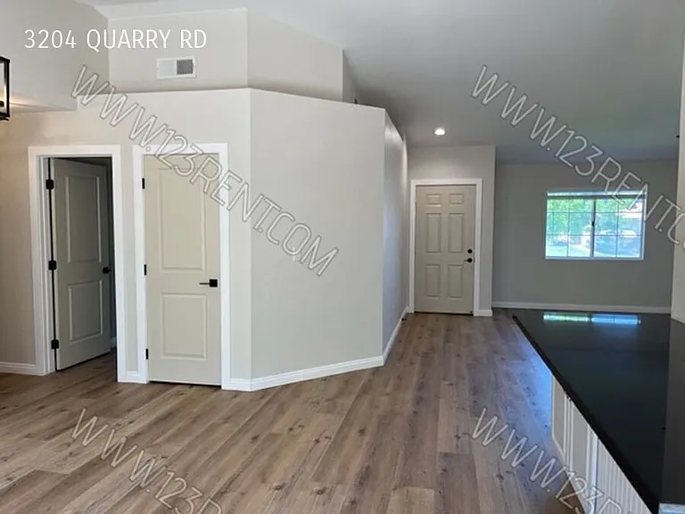 3204 Quarry Rd — Photo 11