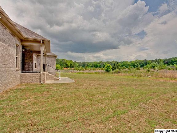 5th image of 8118 Trail Meadow Dr SE
