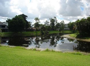 14536 Larkspur Ln, Wellington, FL 33414