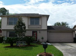 10008 Sparrow St, La Porte, TX 77571