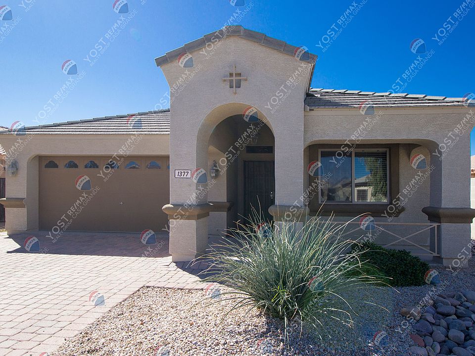 1st image of 1377 E Prickly Pear Dr
