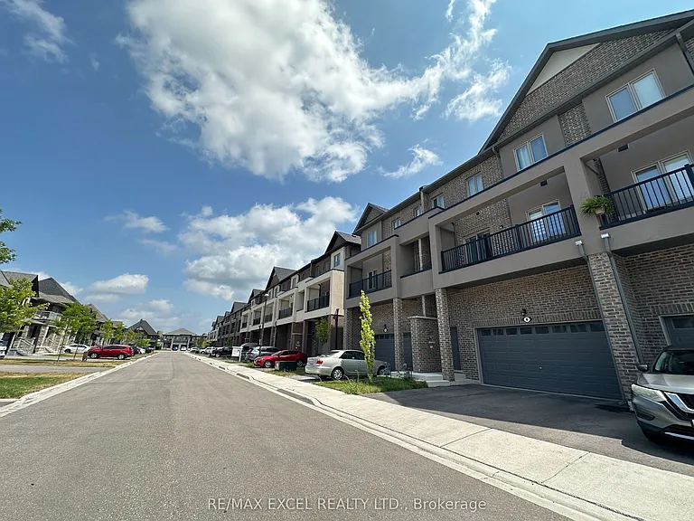 8 Alan Williams Trl — Photo 2