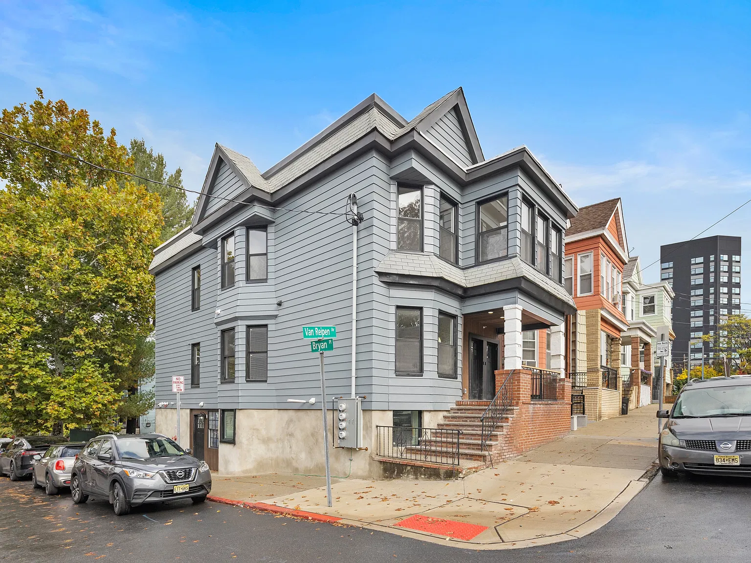 2 bed, $2,650 — Photo 1