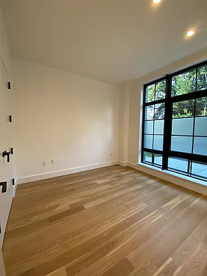 Rented by Carnegie Management Inc | media 11