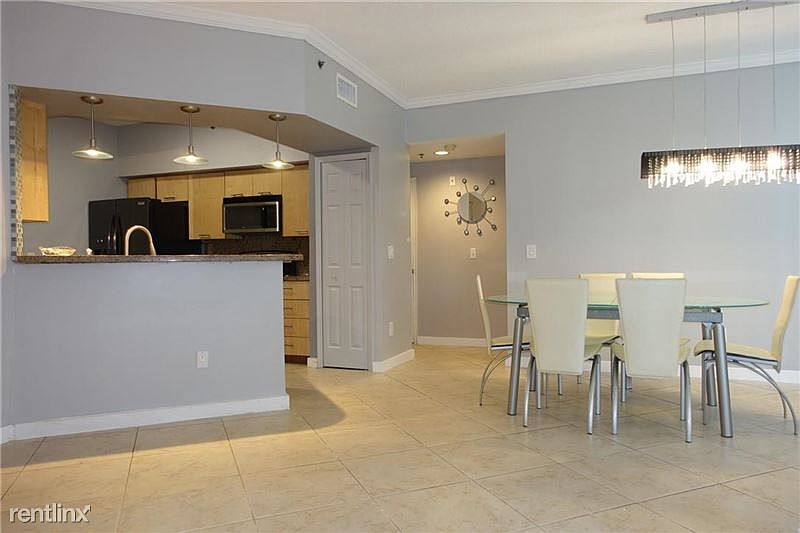 1st image of 3255 NE 184th St APT 12110