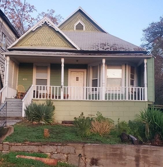 1st image of 421 Buena Vista Ave