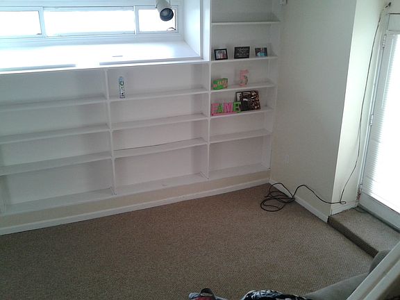 5th image of 606 Klotter Ave #1