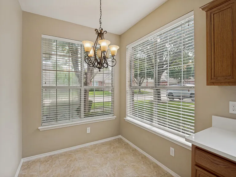 7048 Eagle Vail Dr — Photo 6