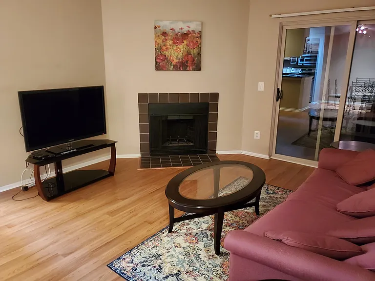 1783 Jonathan Way #H — Photo 14