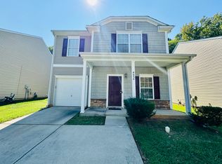 8934 Chalkstone Rd, Charlotte, NC 28216