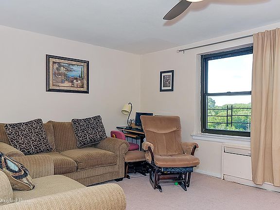 5th image of 7520 Bell Blvd APT 5F