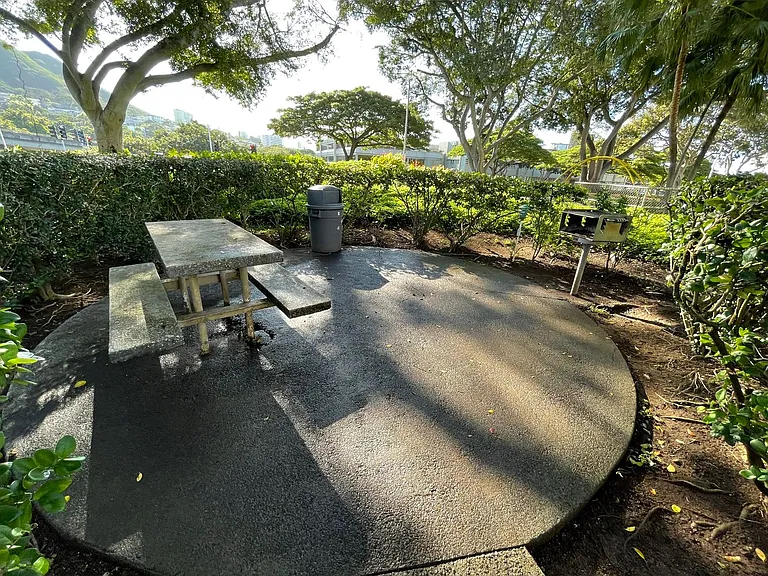 1511 Nuuanu Ave #136 — Photo 14