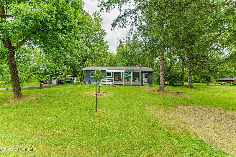 3rd image of 110 Fort Miller Road