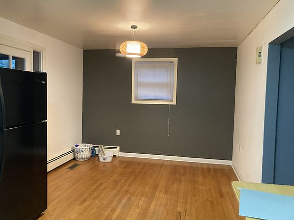 5th image of 600 22nd St S APT 1