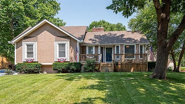 1st image of 2432 Viking Dr