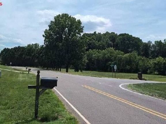 4th image of 5164 Swinging Bridge Rd