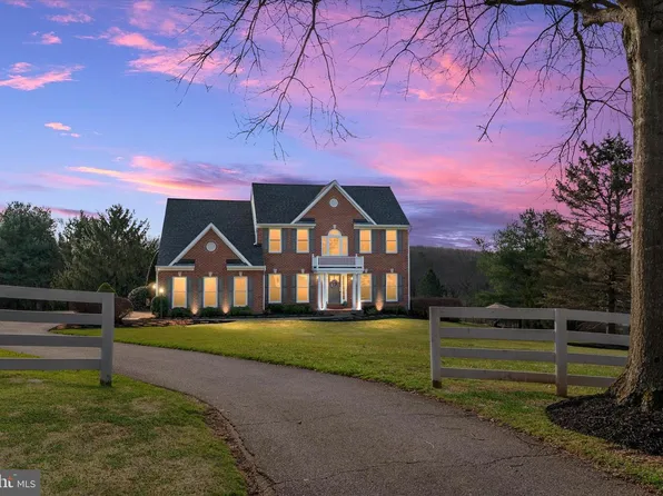 6207 Belmont Cir, Mount Airy, MD 21771