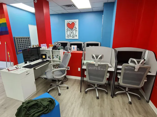 1919 Kennedy Boulevard image 9 of 28