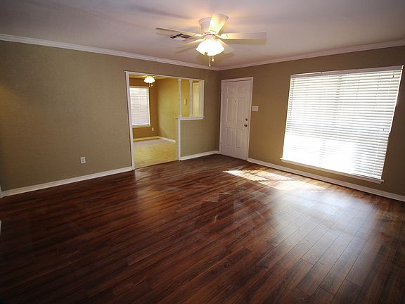 5th image of 266 Prospect St