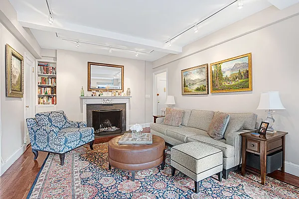 Sold by Compass | media 1