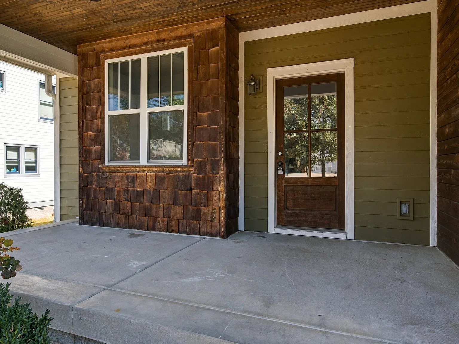 3 bed, 2.5 bath, 1672 sqft, $2,750 — Photo 2