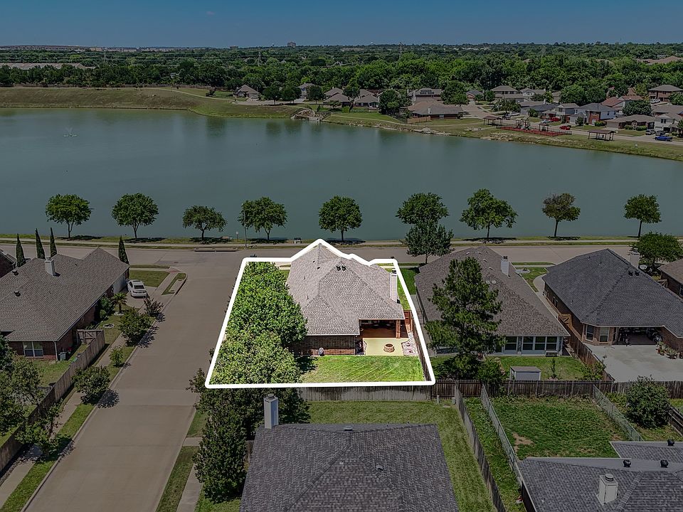 1st image of 8552 Lake Springs Trl