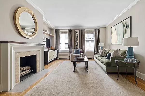 1st image of 40 W 55th St APT 8B